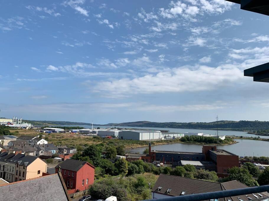 3 Bedroom Penthouse Apartment In Larne Luaran gambar